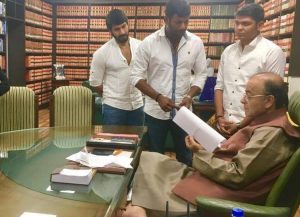 vishal met arun jetly at delhi