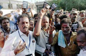 Cauvery Protesters Against IPL2018 chennai LIVE UPDATES