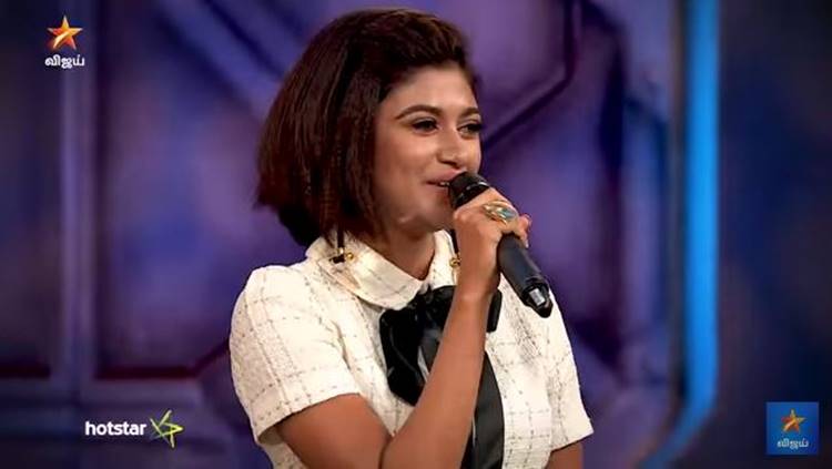 Bigg Boss Tamil 2: Oviya - பிக் பாஸ் 2 நிகழ்ச்சியில் ஓவியா