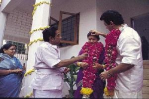 kamalhaasan, sarika, love,marriage, shruti haasan, akshara haasan, cinema, sivajiganeshan, கமல்ஹாசன்,சரிகா, காதல், திருமணம், ஸ்ருதிஹாசன், அக்ஷரா ஹாசன். சினிமா, சிவாஜிகணேசன்