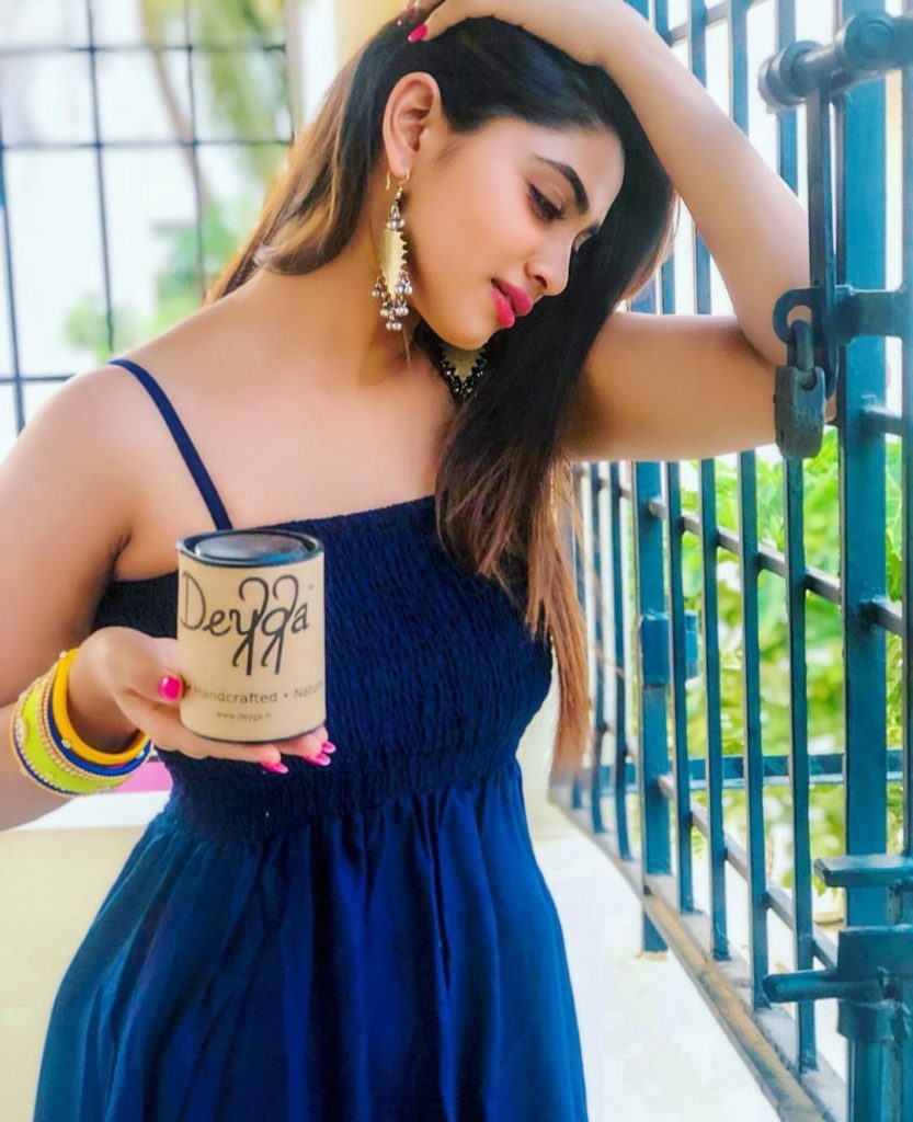 Shivani Narayanan photos