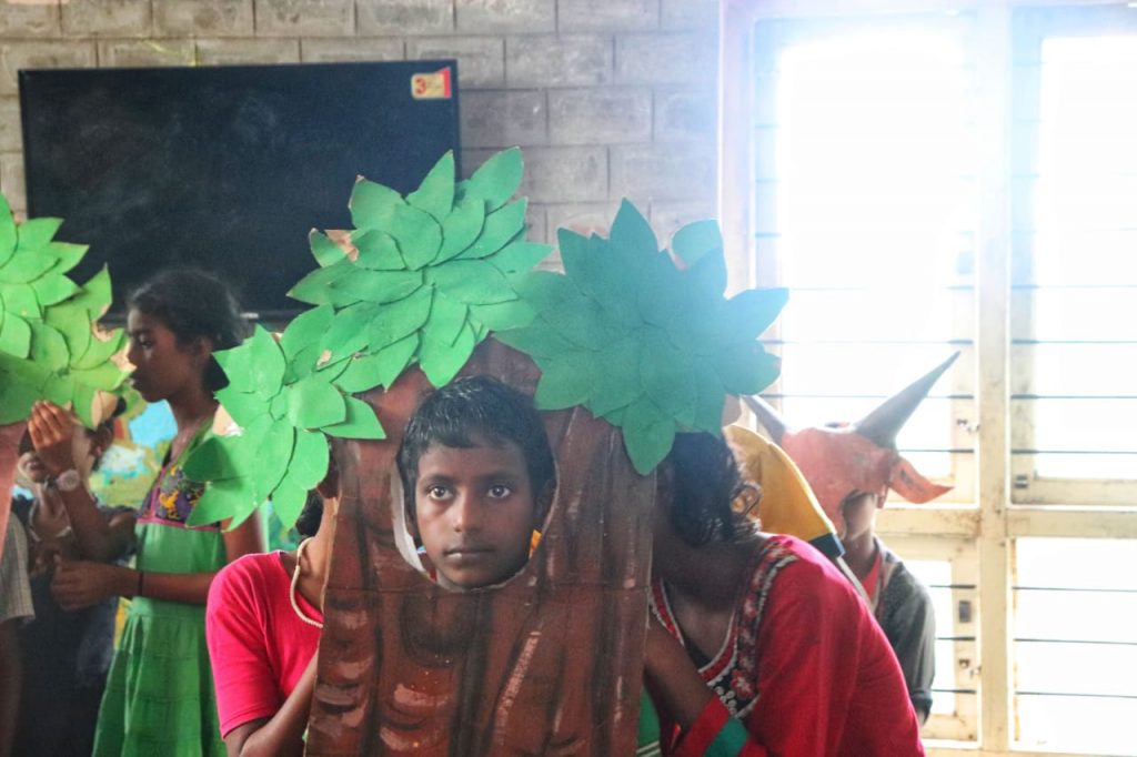 Nagapattinam Vanavil School teaches creative education, Nagapattinam Vanavil School, Education is fundamental rights