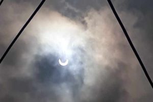 solar eclipse 2019 photos, solar eclipse 2019 pictures, live solar eclipse in india 2019, சூரிய கிரகணம், surya grahan