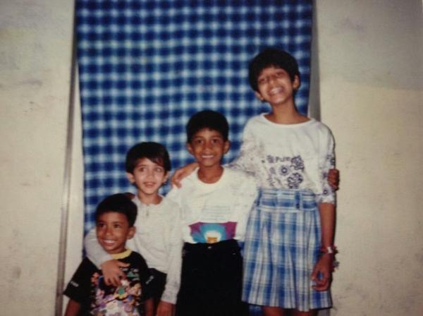 Shruti Haasan childhood images